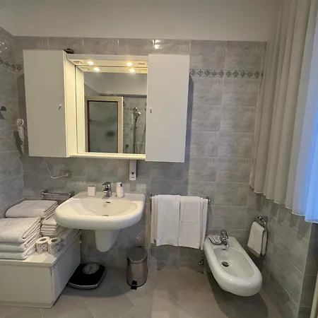 Apartamento La Grande Casa Di Malpensa - *