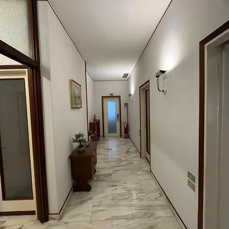 Daire La Grande Casa Di Malpensa - *